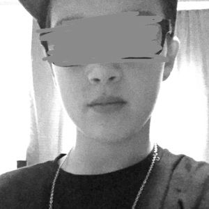 Meet your Posher, Dominic